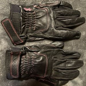 Women’s Black Leather Harley Gloves